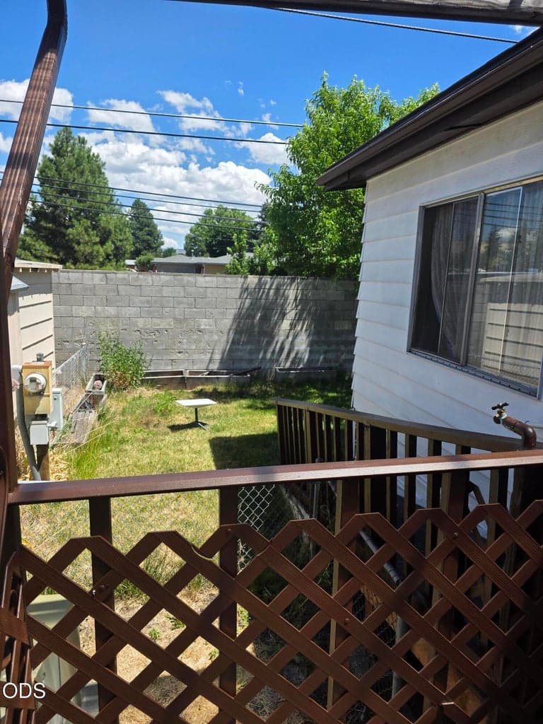 Photo of 3500 Summers Lane 5 of 19
