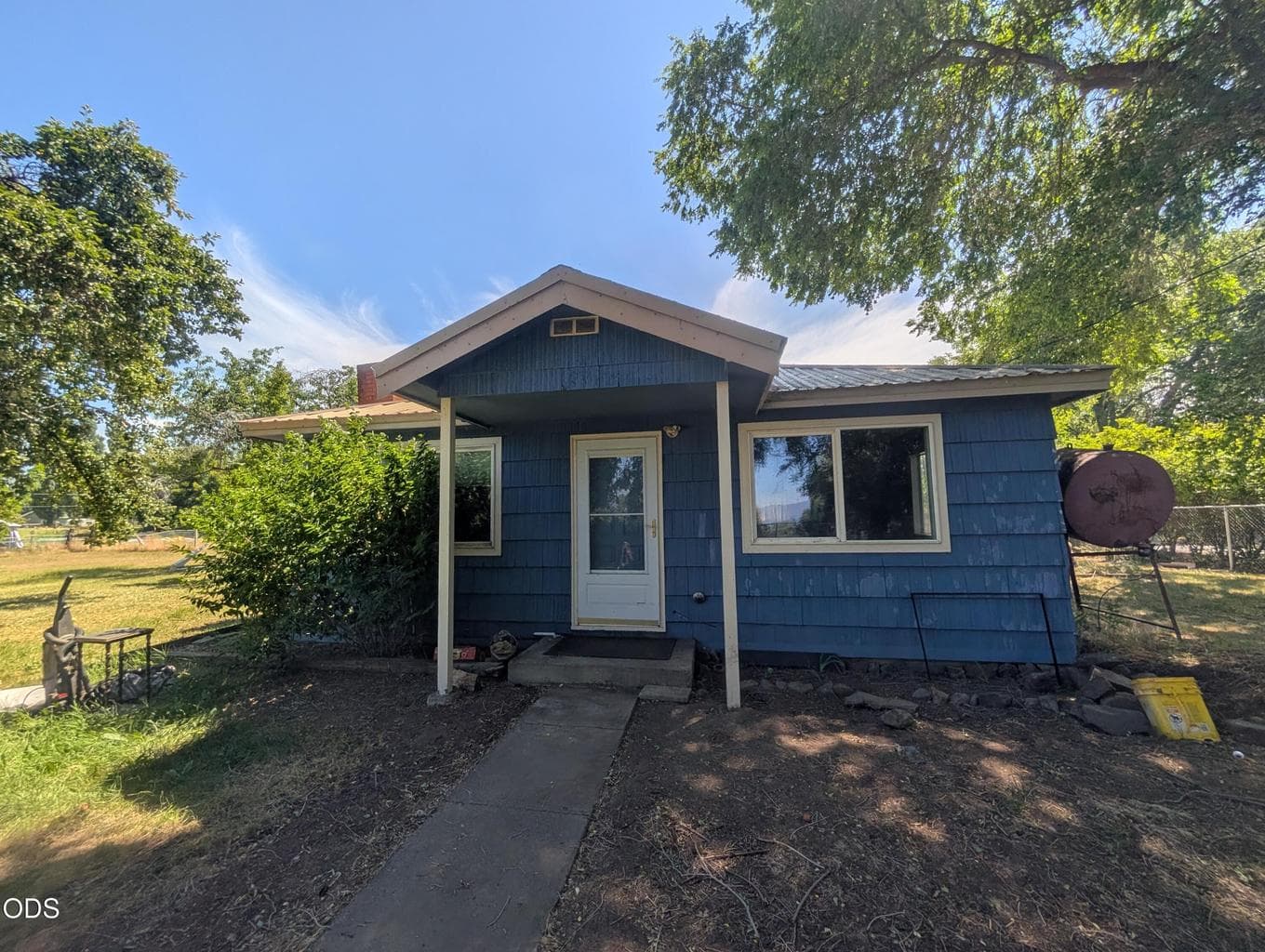 Photo of 37419 Modoc Point Road 1 of 20