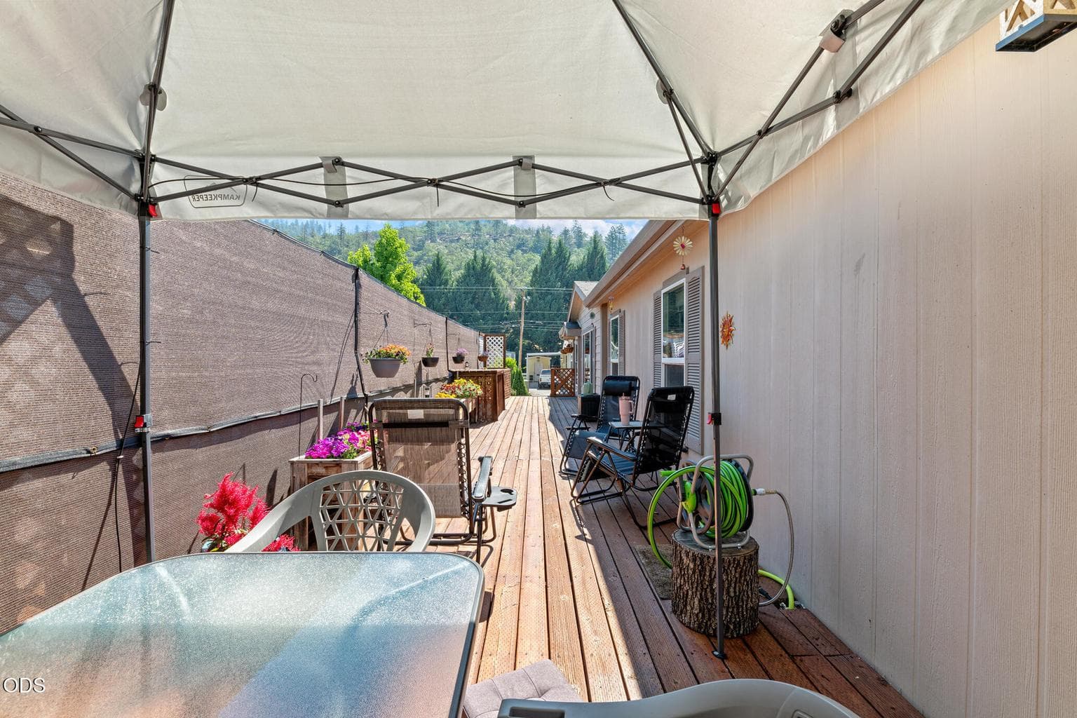 Photo of 21 Brophy Way 4 of 32