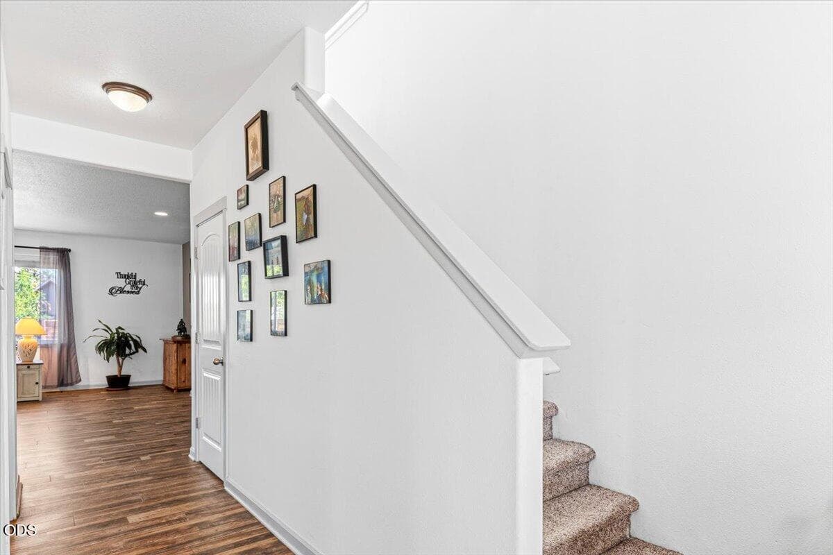 Photo of 1615 Sarasoda Court 4 of 47