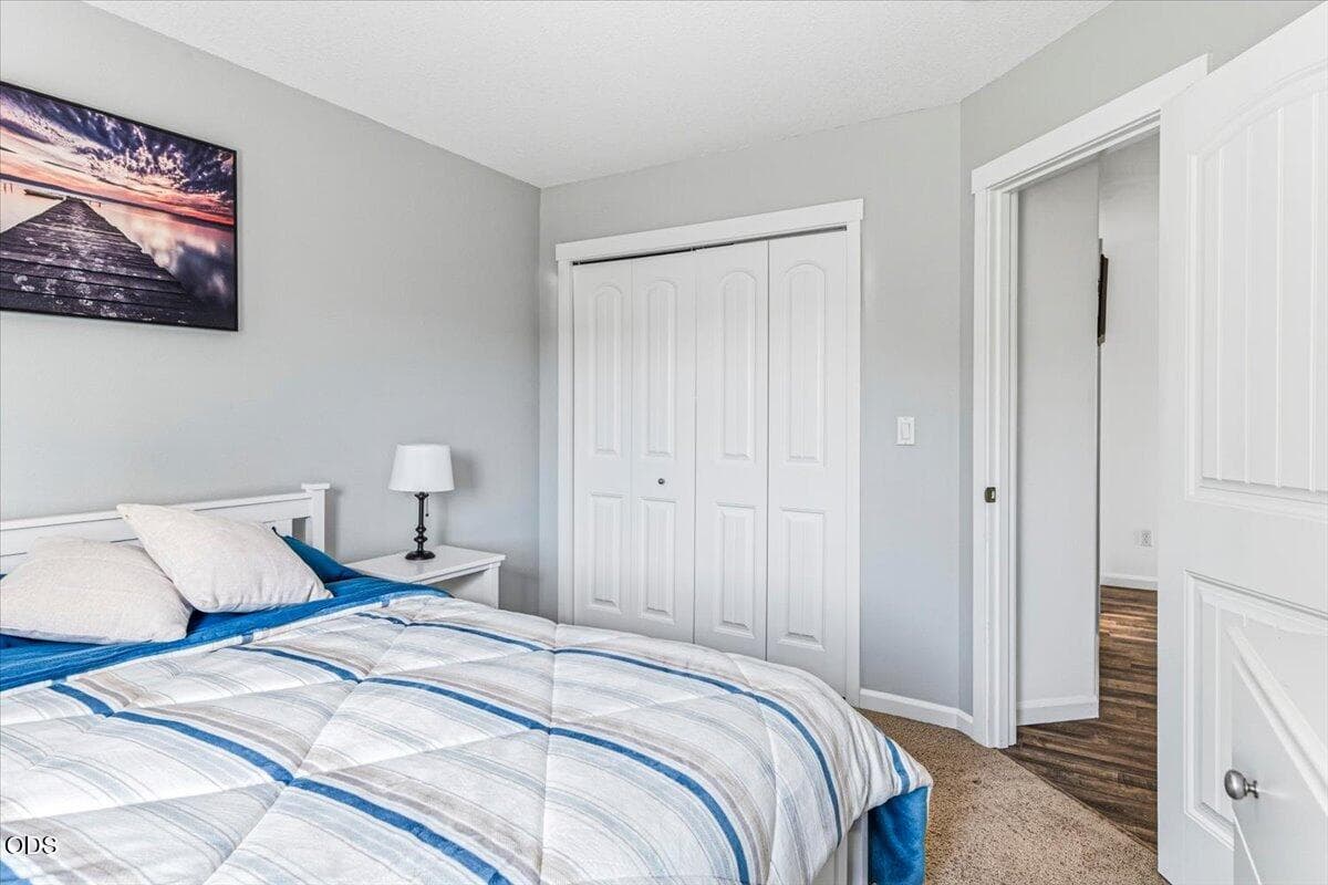 Photo of 1615 SW Sarasoda Court 25 of 47