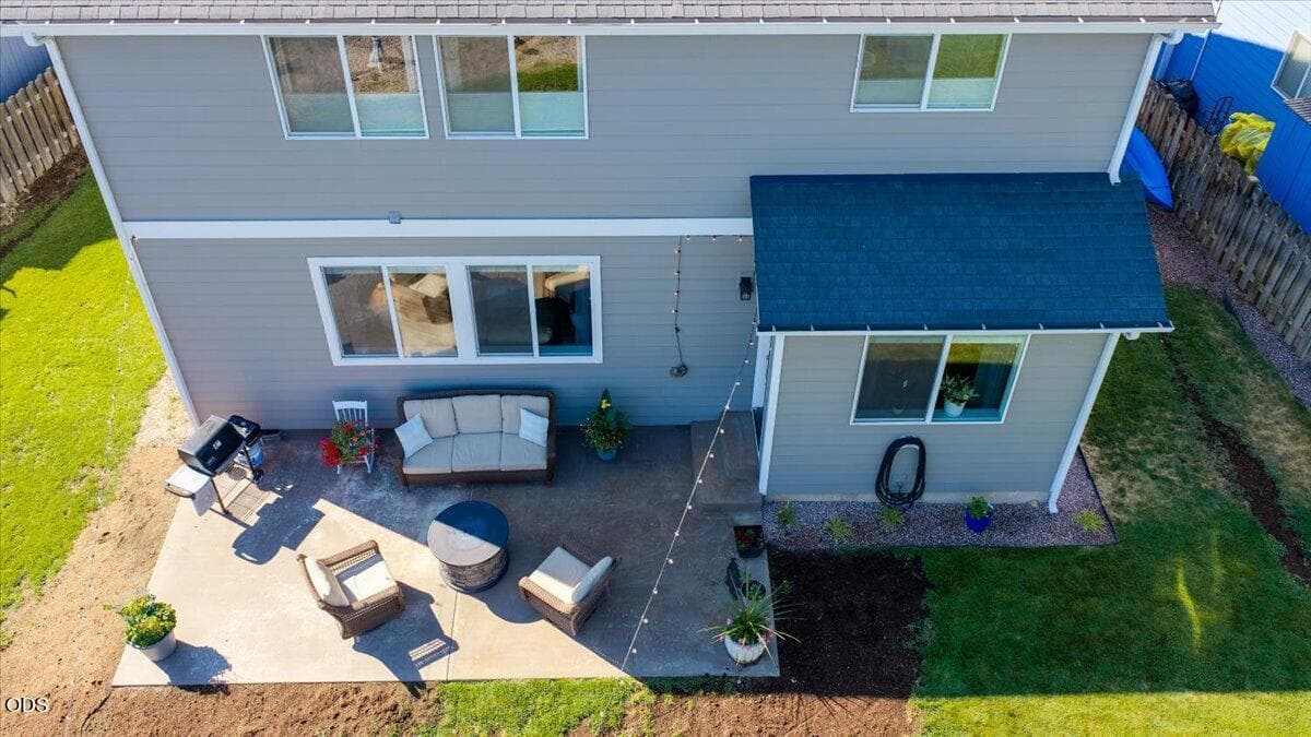Photo of 1615 SW Sarasoda Court 40 of 47