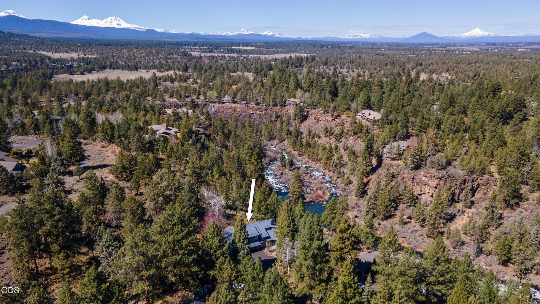 Welcome to Rimrock West, a private community in the heart of NW Bend and an outdoor enthusiast's dream location.