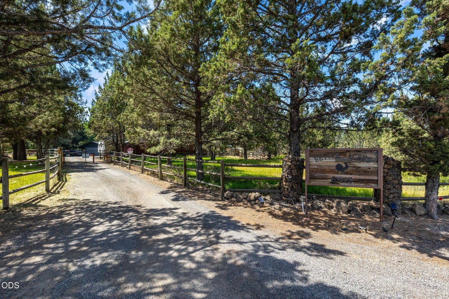 Photo of 63425 Deschutes Market Road 6 of 48
