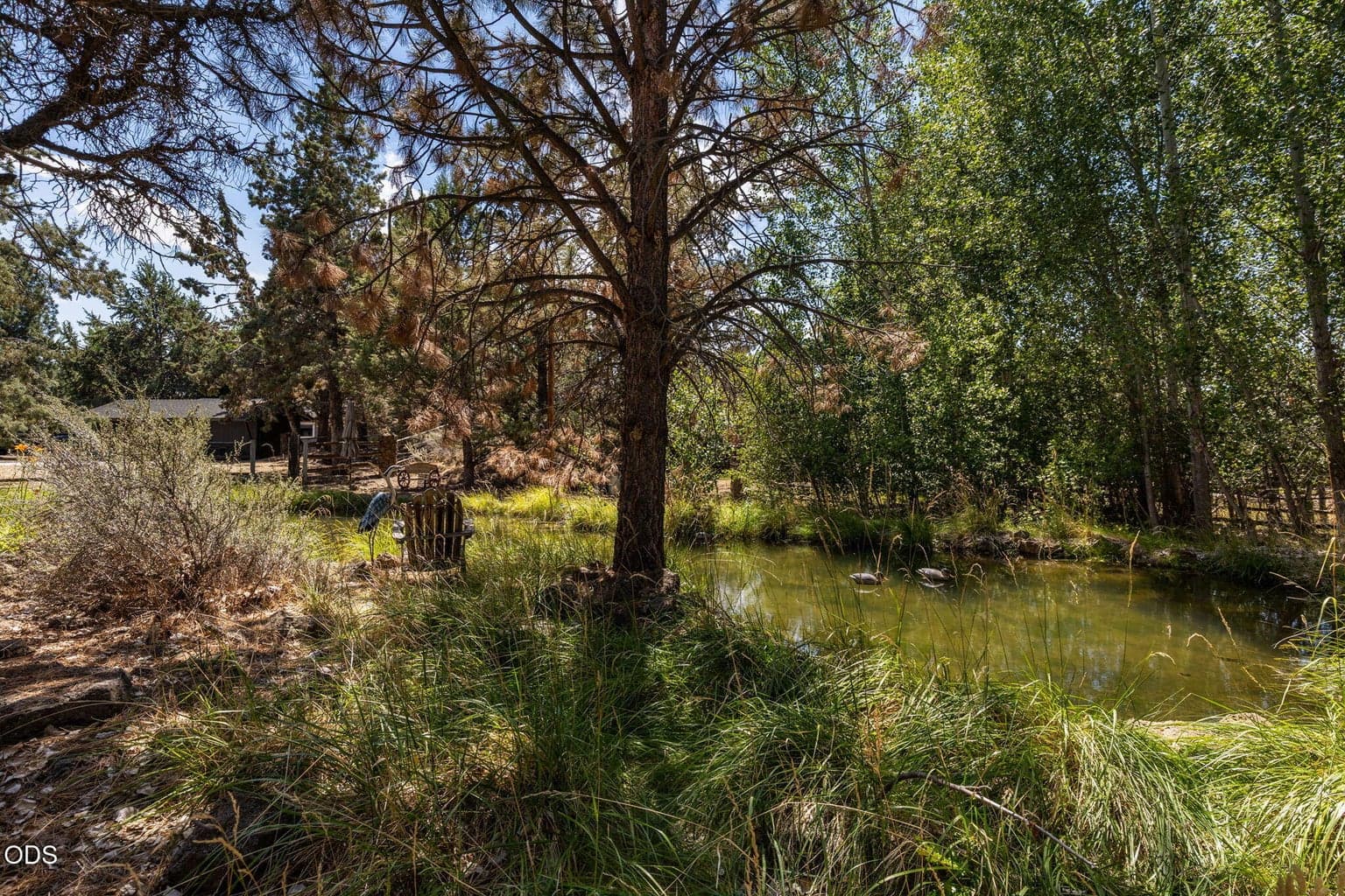 Photo of 63425 Deschutes Market Road 39 of 48