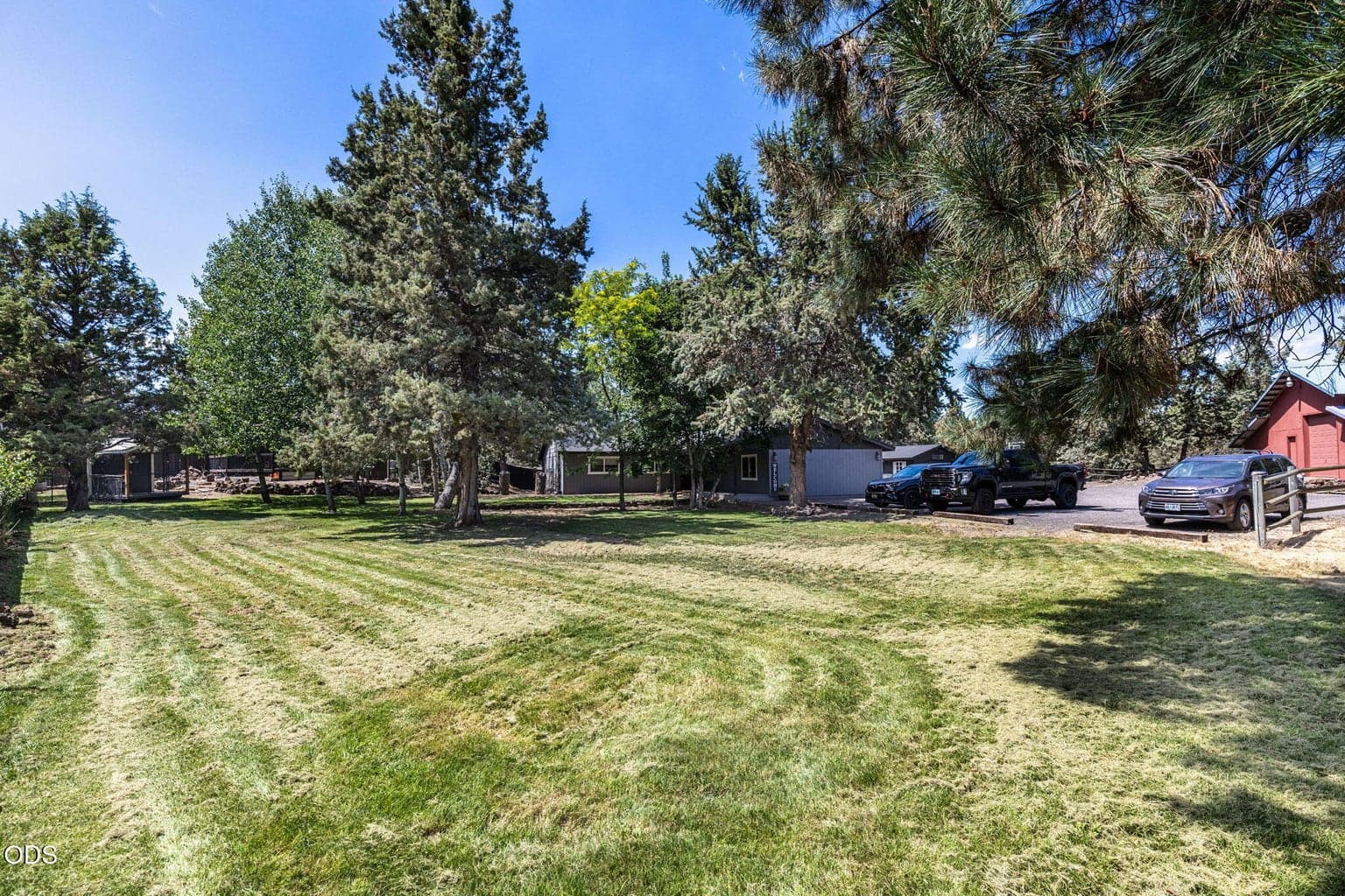 Photo of 63425 Deschutes Market Road 46 of 48