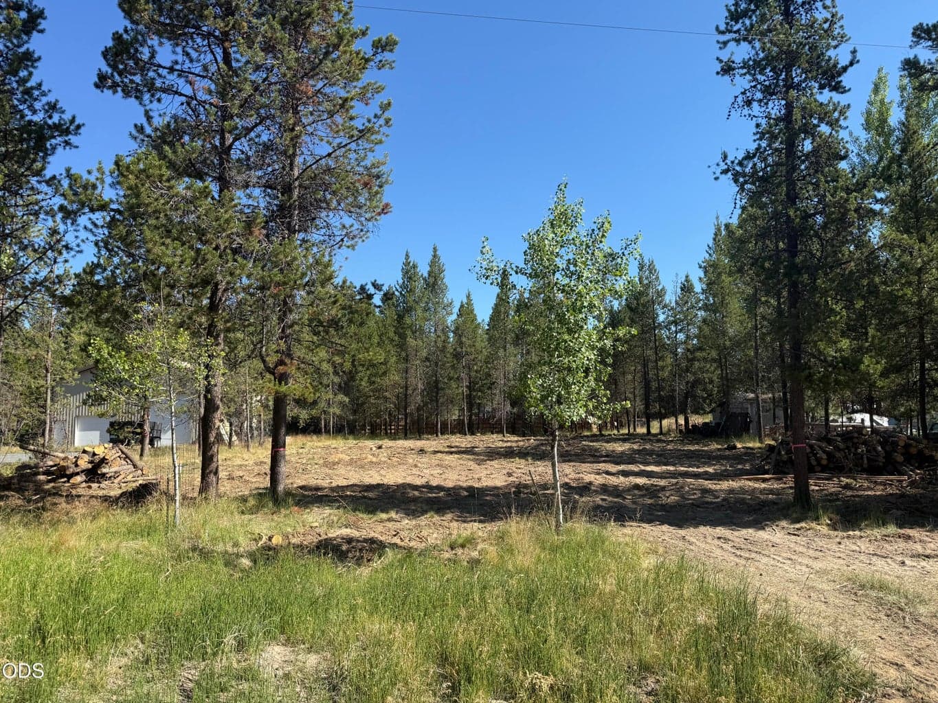 Photo of 17464 Grebe Drive 1 of 5