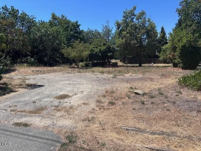 Photo of 1786 Hamilton Lane 3 of 3
