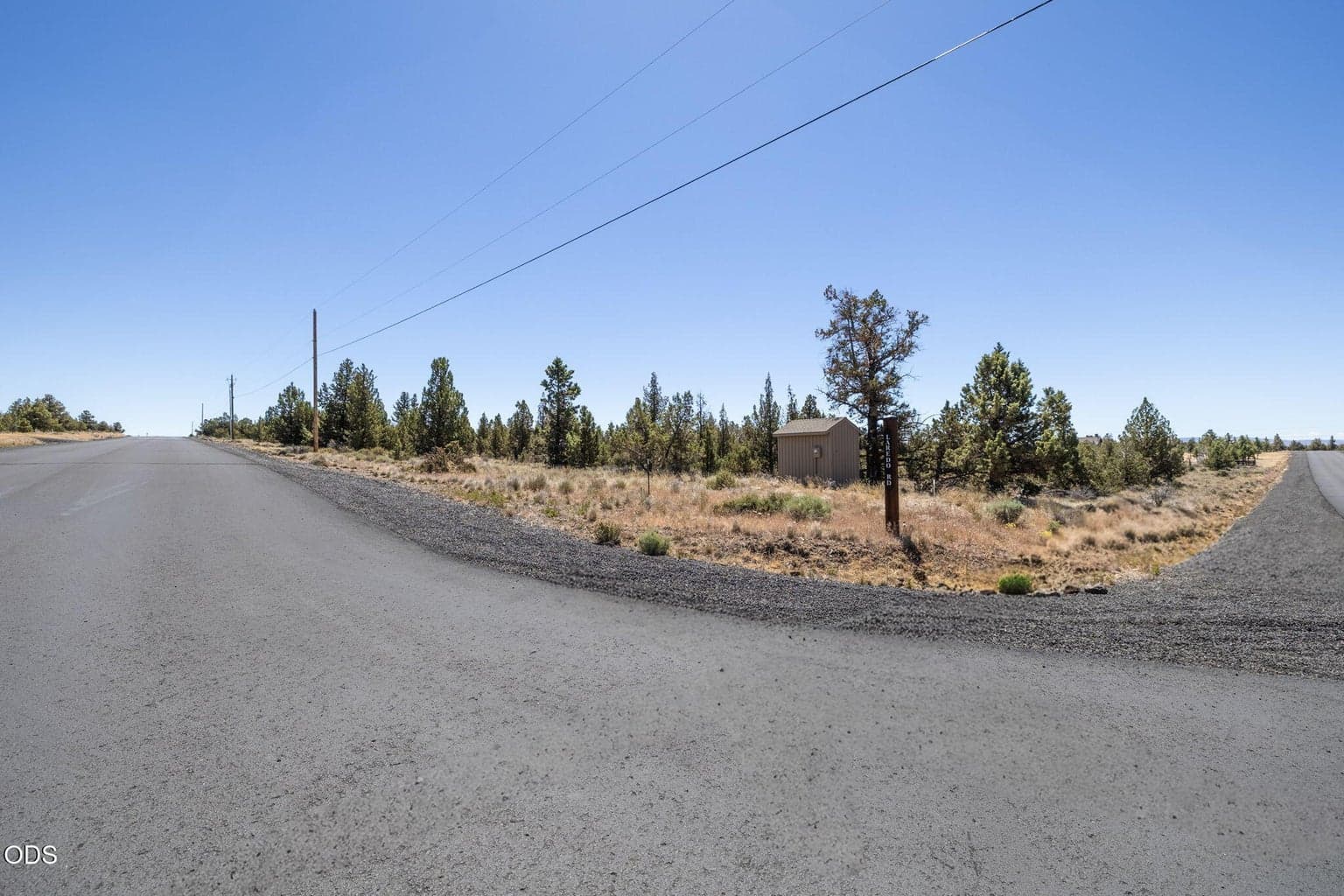 Photo of Laredo Road 5 of 9