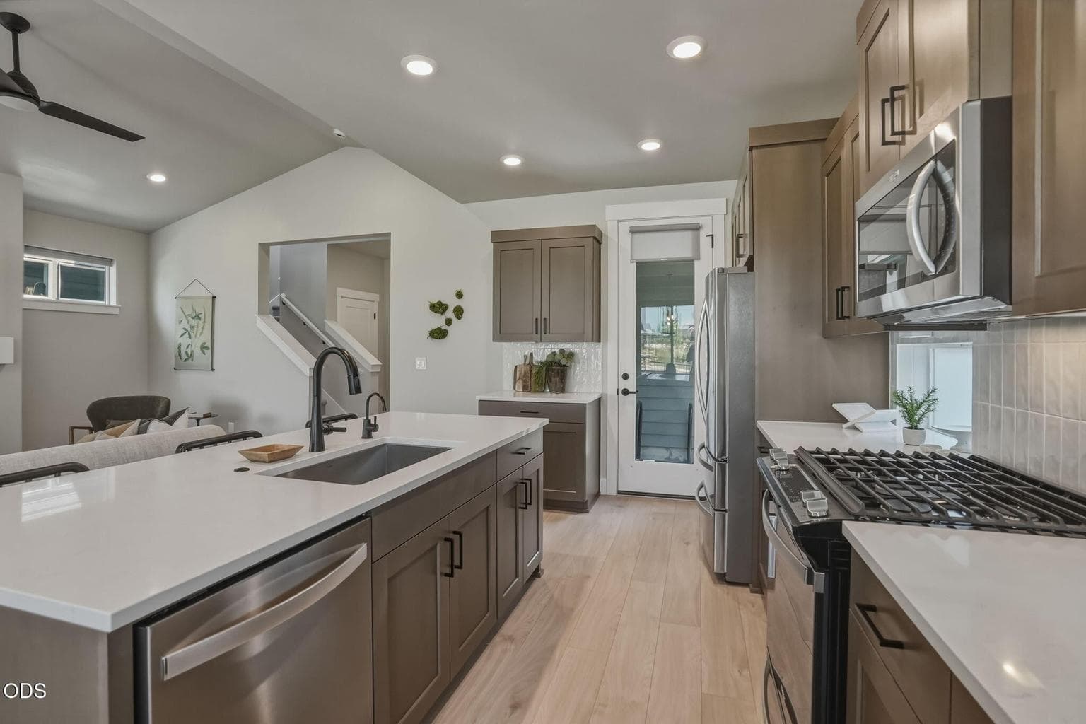 Photo of 20855 SE Caldera Drive 15 of 65