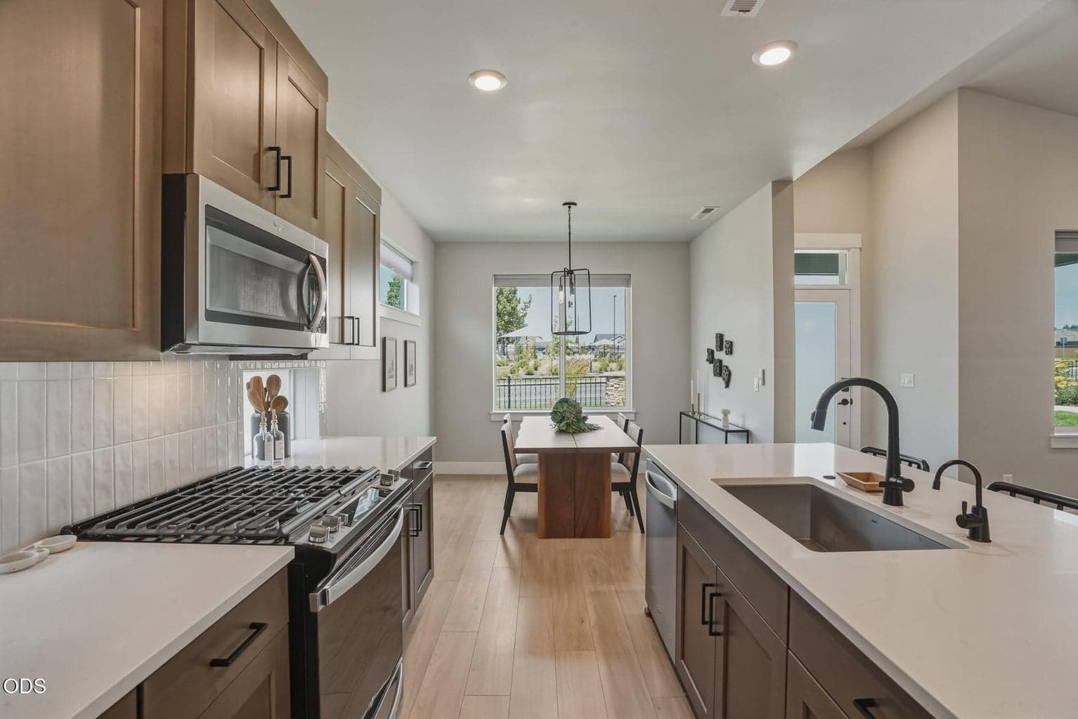 Photo of 20855 SE Caldera Drive 12 of 65