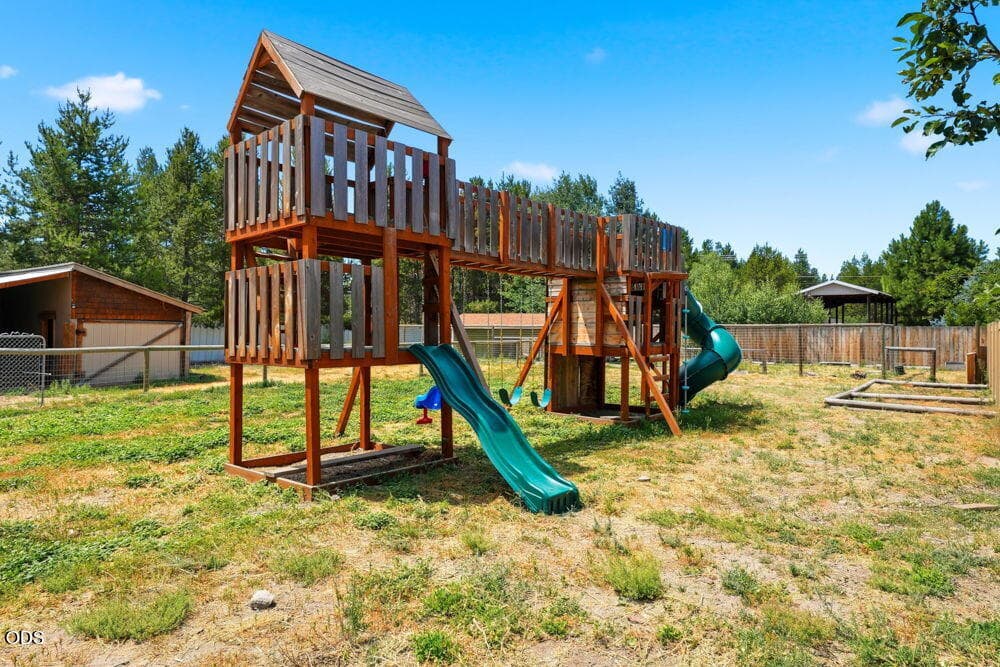 Photo of 16025 Sunset Lane 60 of 66