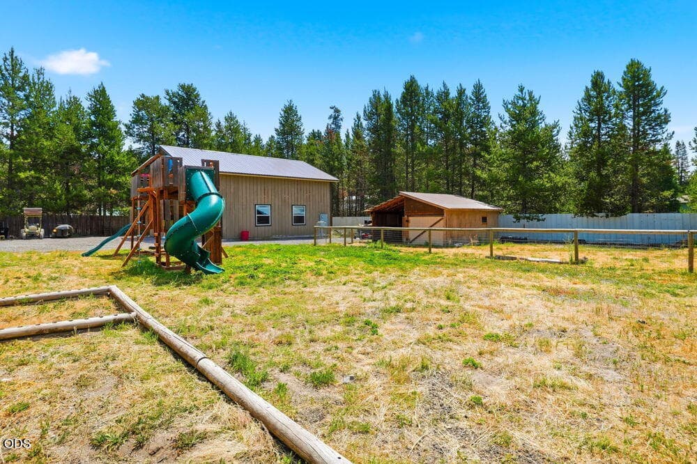 Photo of 16025 Sunset Lane 59 of 66