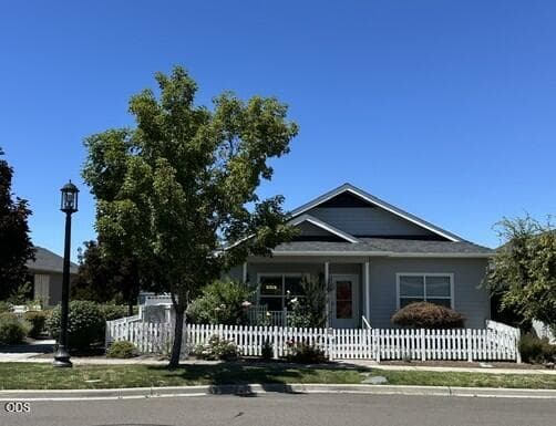 Photo of 684 Golden Peak Drive 1 of 1