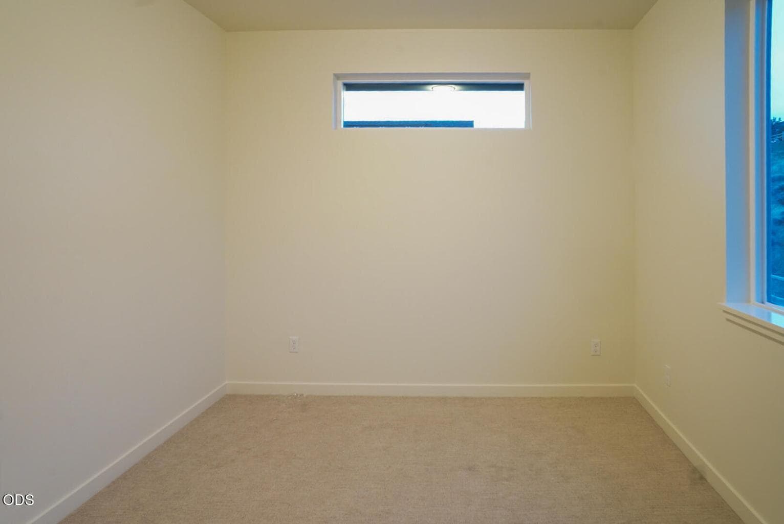 Photo of 1501 NE Laughlin Road 7 of 20
