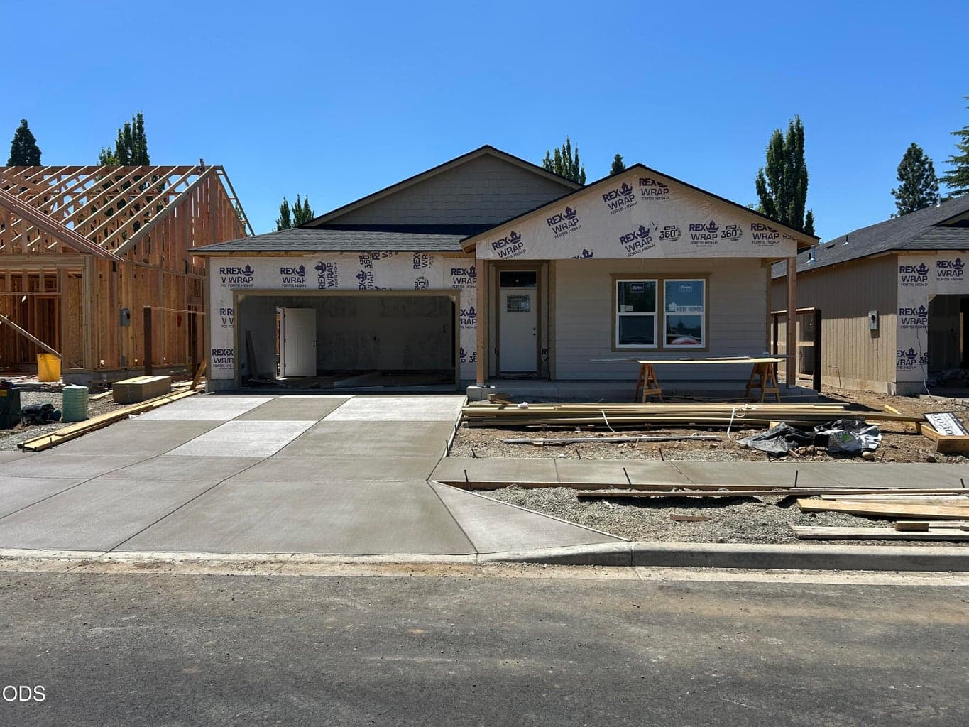 Photo of 2217 Piazza Drive 1 of 6