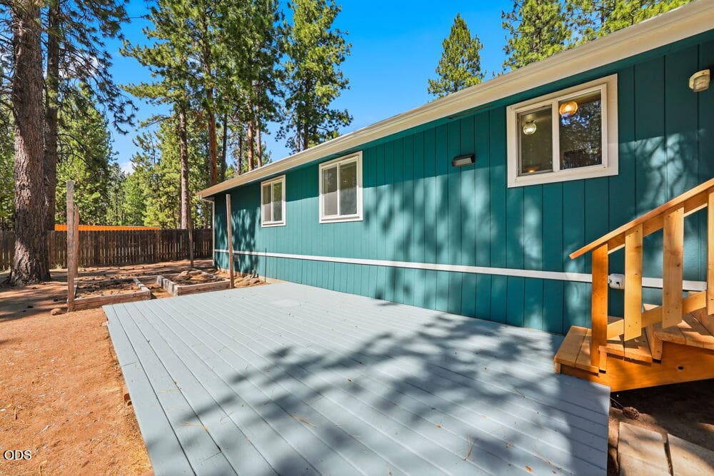 Photo of 60115 Crater Road 34 of 54