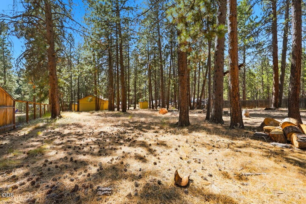Photo of 60115 Crater Road 43 of 54