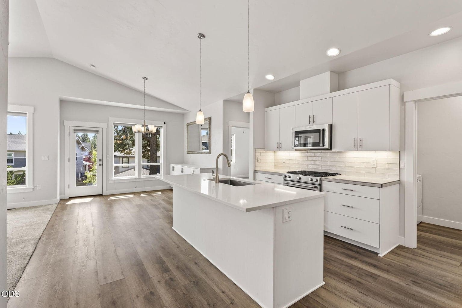 Photo of 61016 SE Crane Peak Court 7 of 47