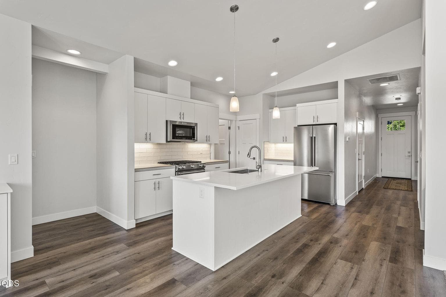 Photo of 61016 SE Crane Peak Court 8 of 47