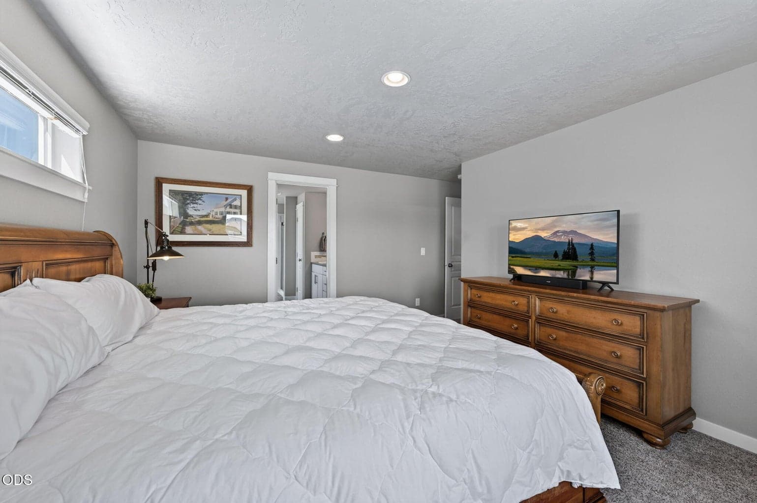 Photo of 20496 SE Clover Crest Court 28 of 54