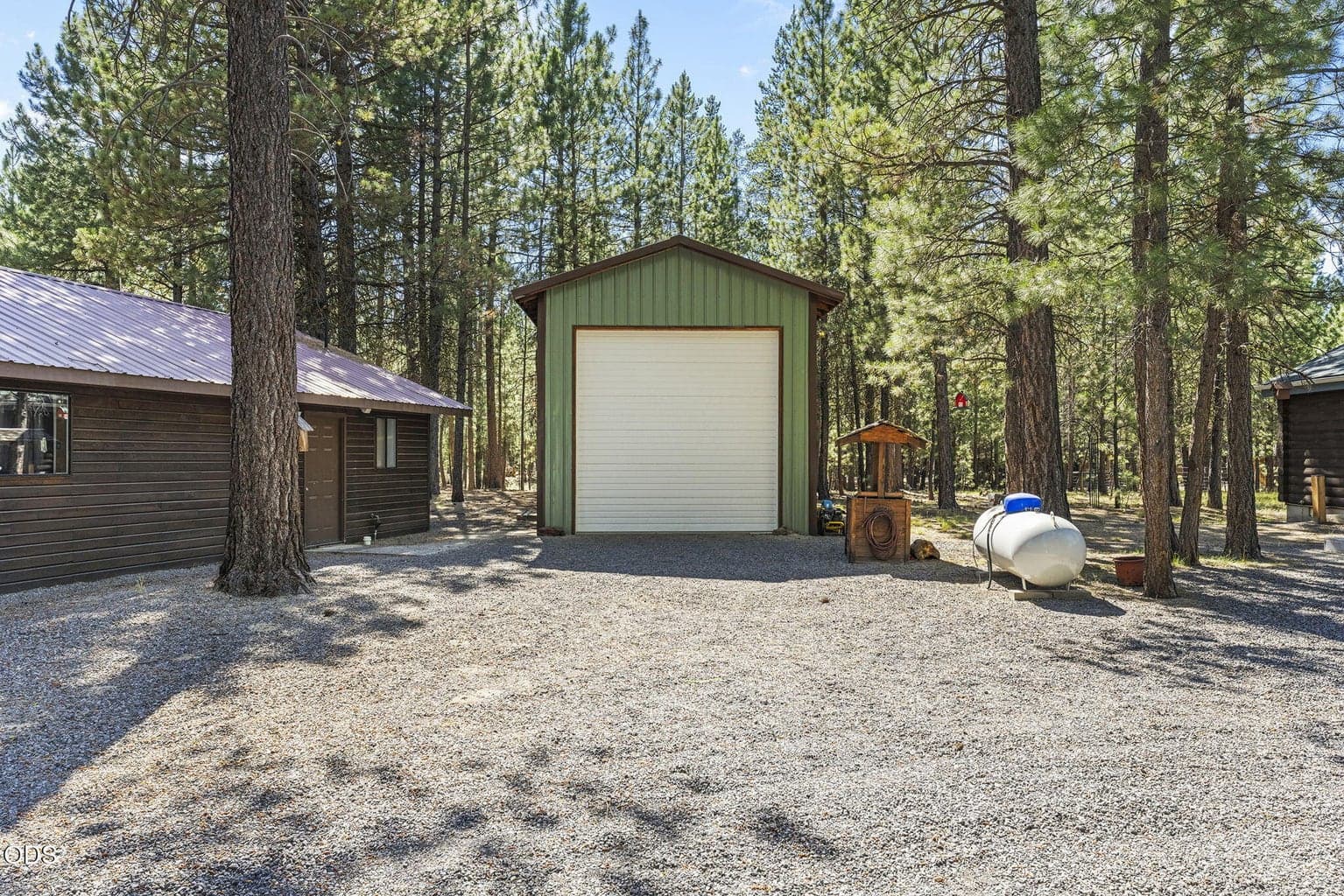 Photo of 14973 Ponderosa Loop 32 of 46