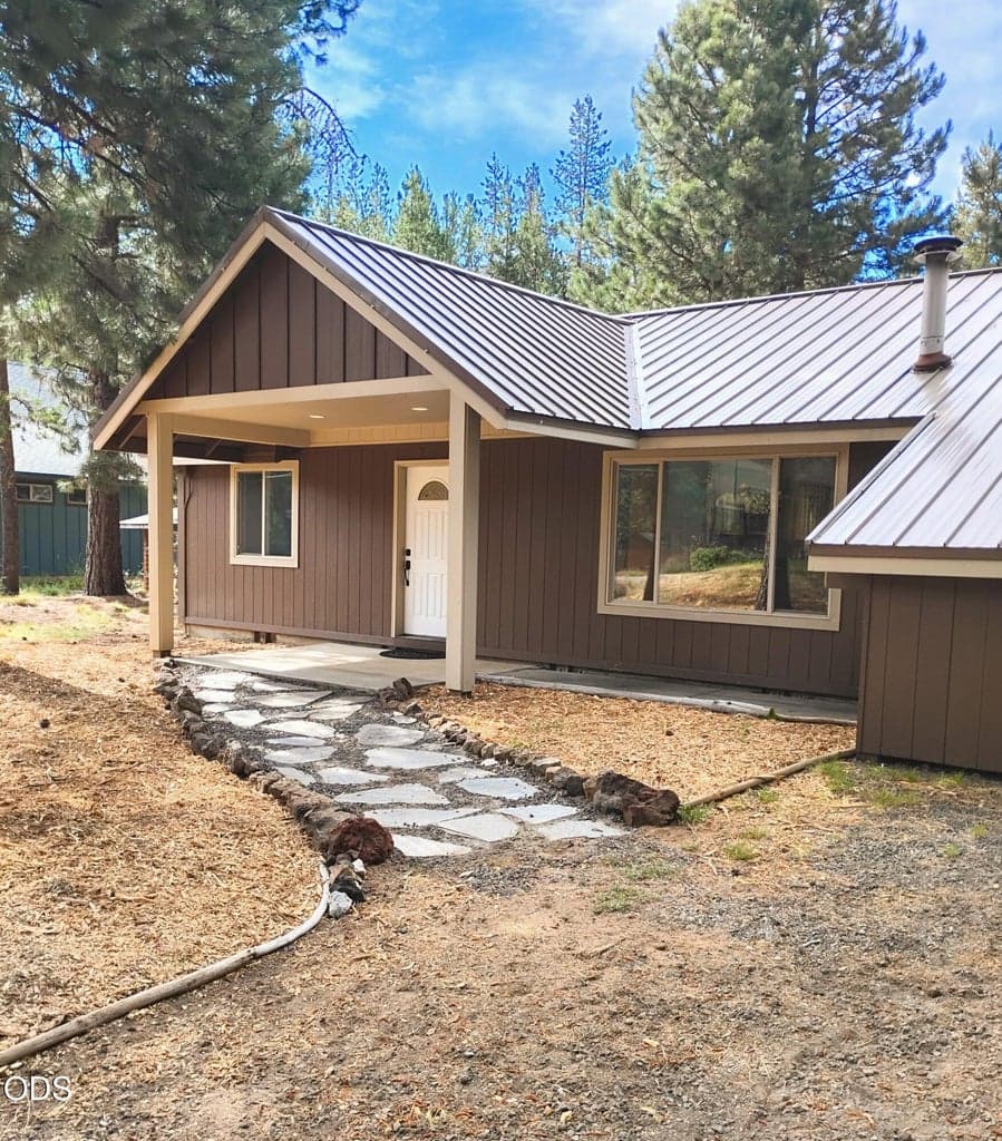 Photo of 16947 Quartz Road 2 of 16
