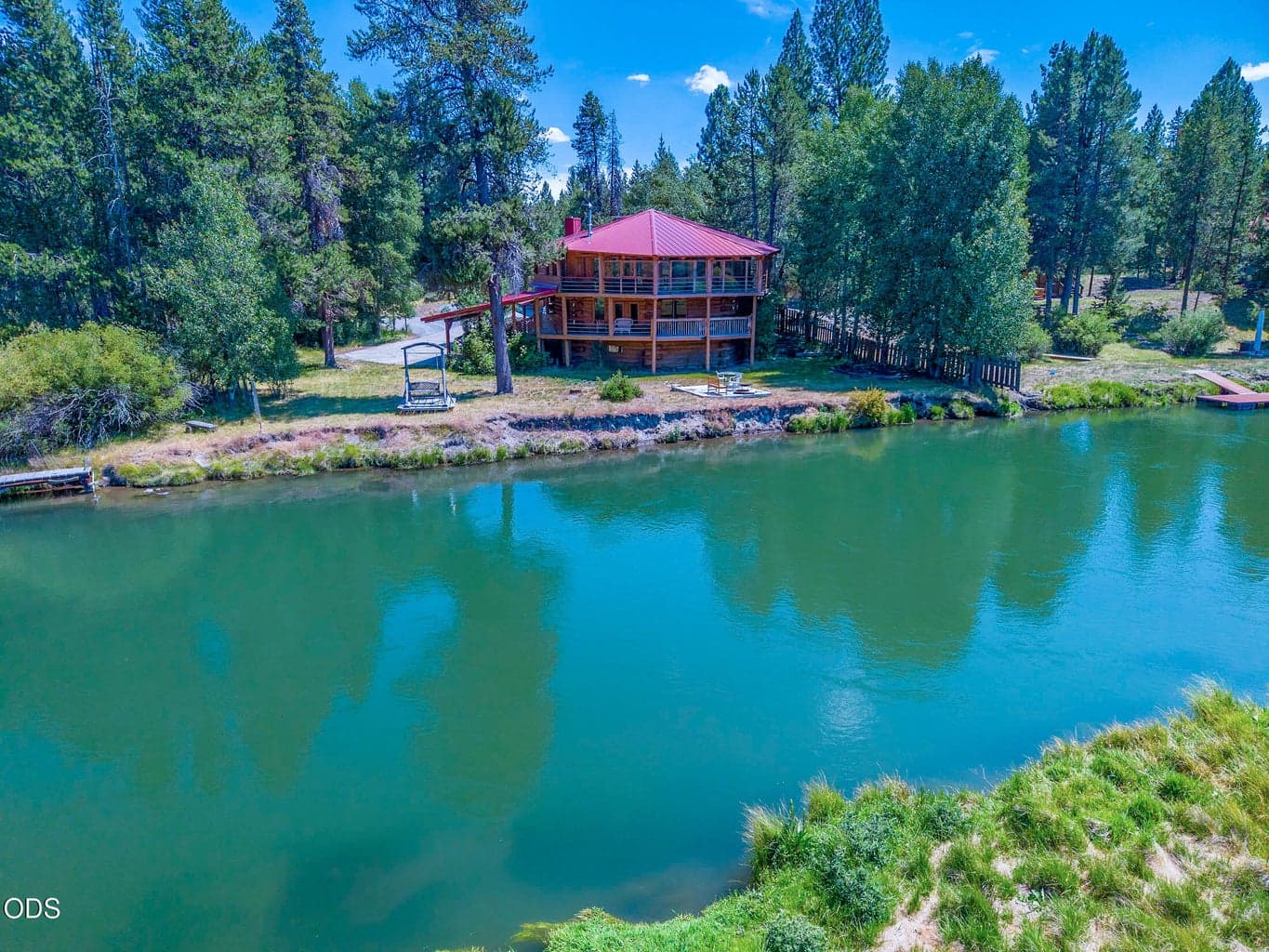 Photo of 54685 Silver Fox Drive 1 of 52