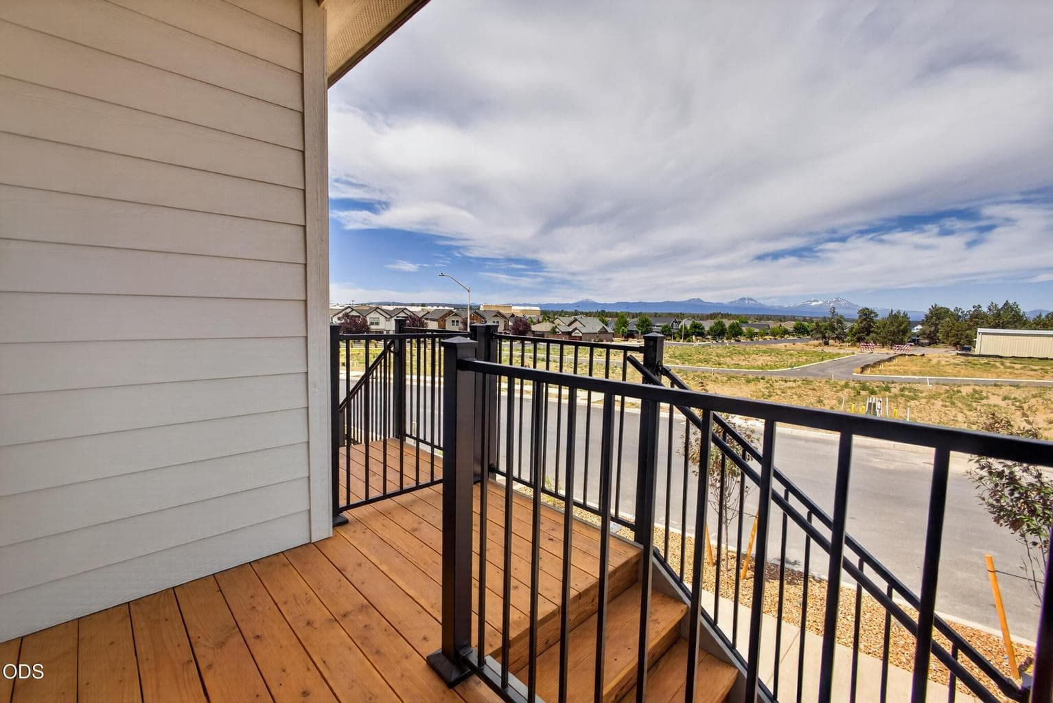 Photo of 3932 SW 39th Street 16 of 20