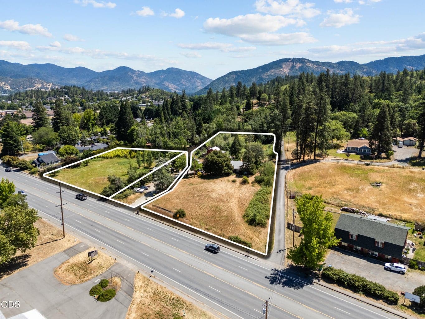 Photo of 2131 Williams Highway 1 of 18