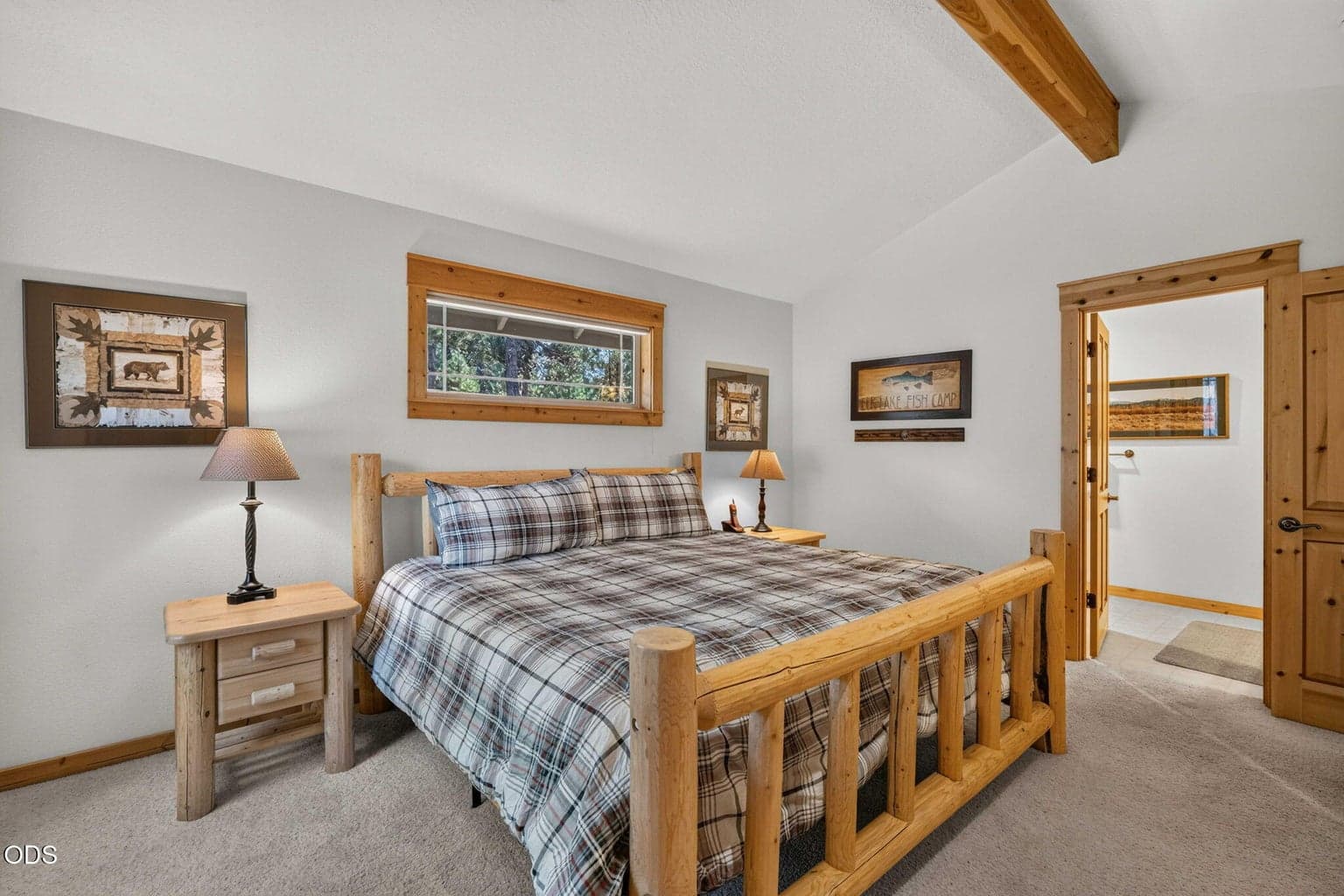 Photo of 57641 Splitrock Lane 18 of 39