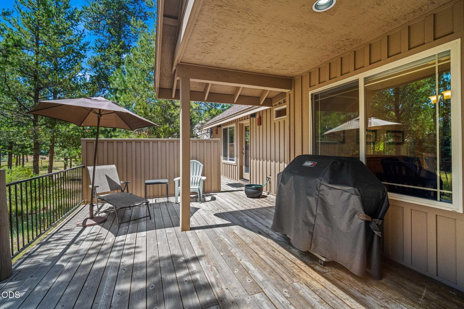 Photo of 57641 Splitrock Lane 32 of 39