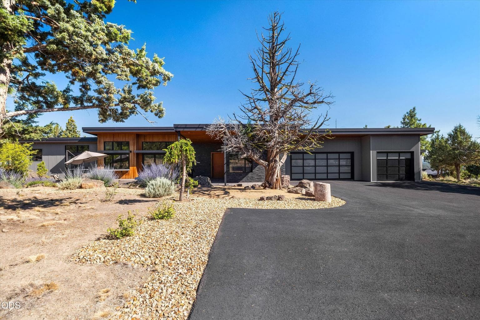 Photo of 1489 NW Puccoon Court 57 of 71
