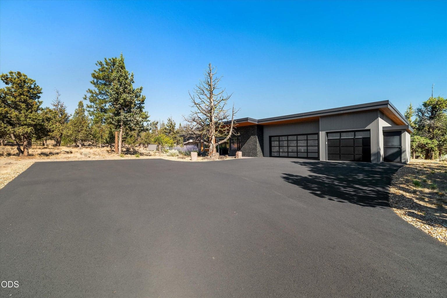 Photo of 1489 NW Puccoon Court 59 of 71