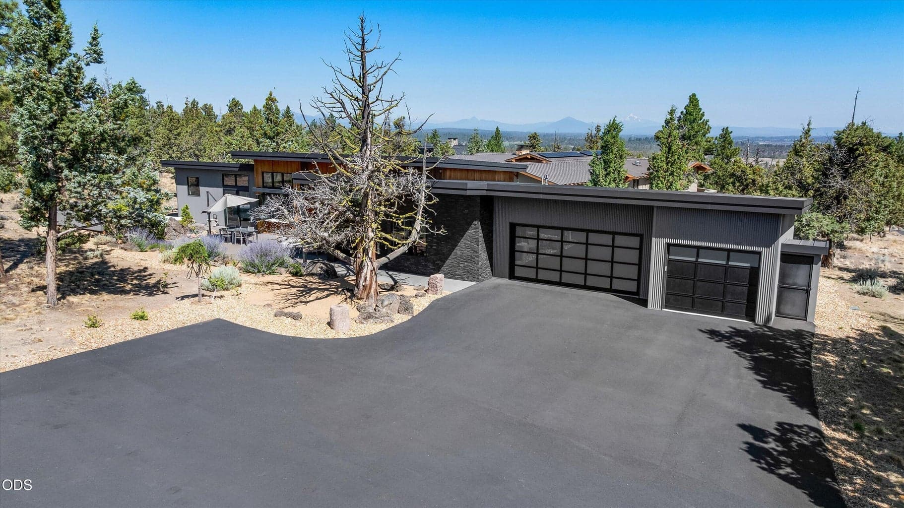 Photo of 1489 NW Puccoon Court 62 of 71