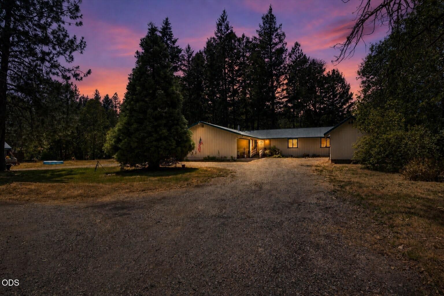 1934 Laurel Road