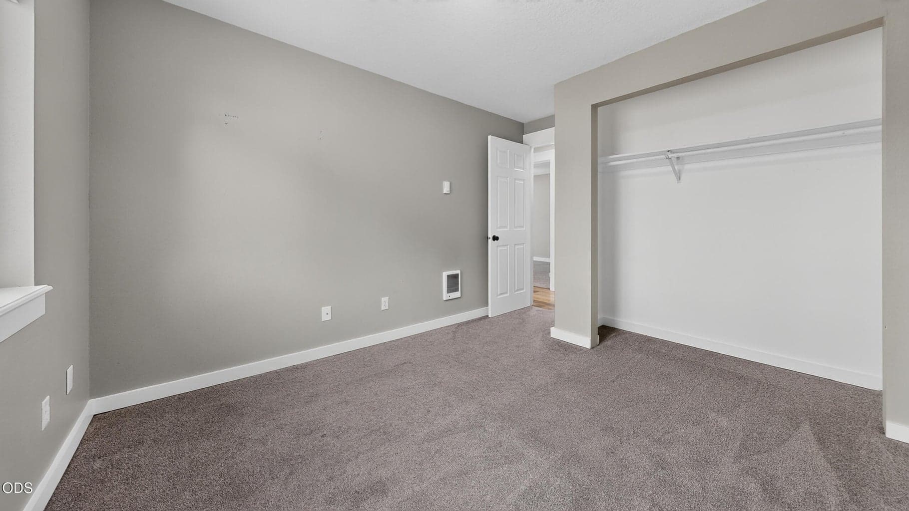 Photo of 2939 SW Reindeer Avenue 29 of 37