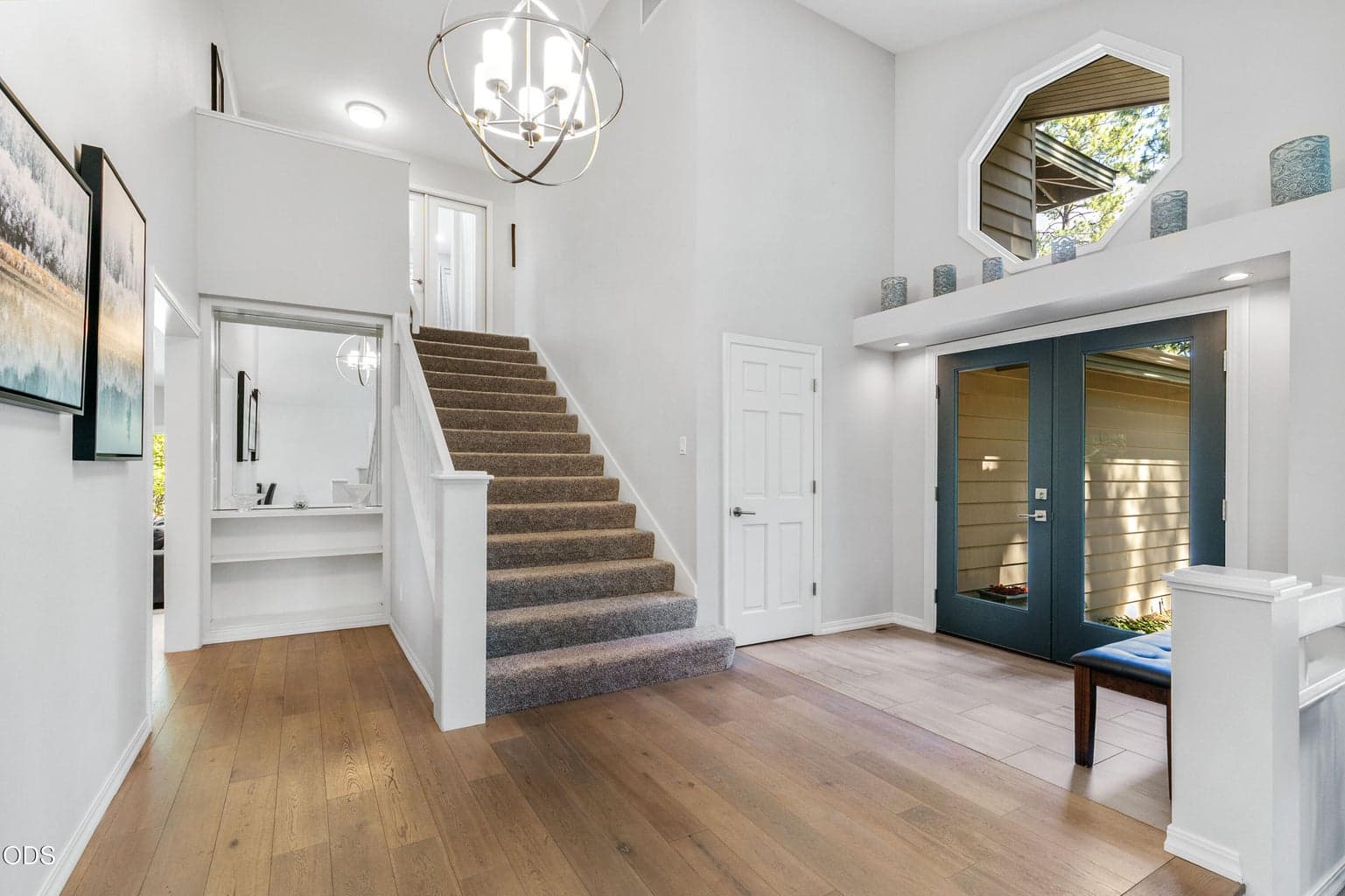 Photo of 60643 Thunderbird Court 8 of 34