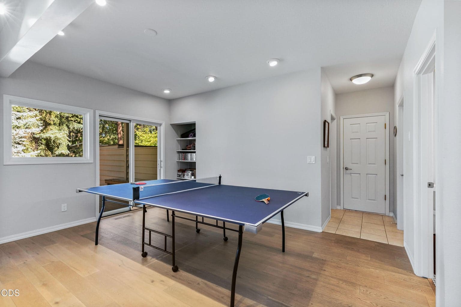 Photo of 60643 Thunderbird Court 11 of 34