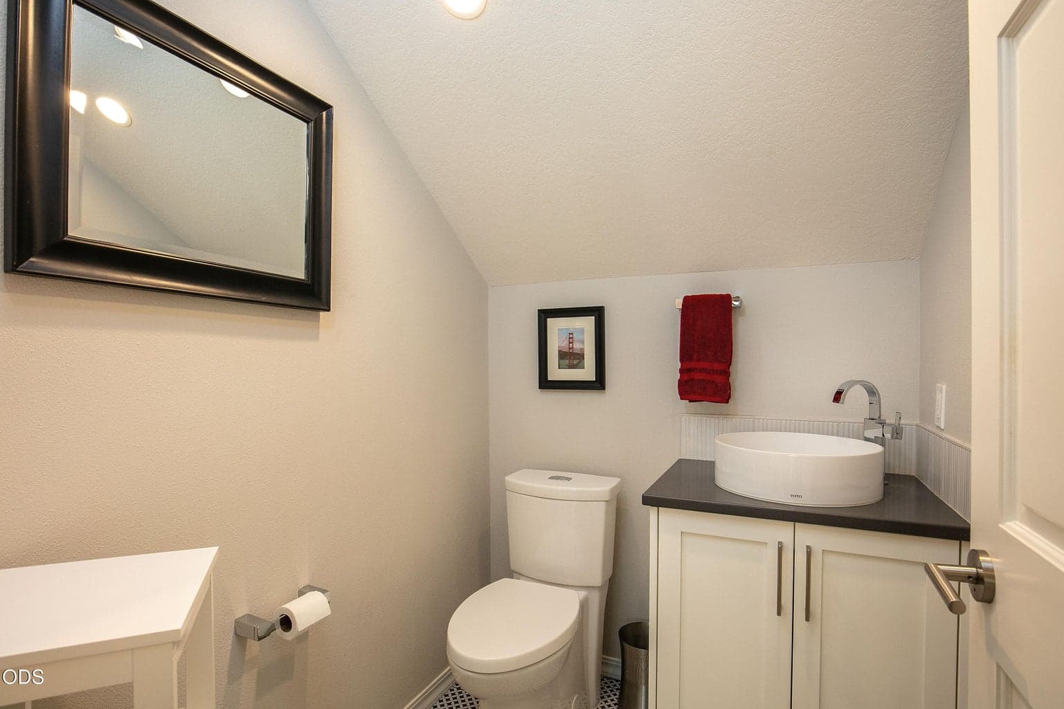 Photo of 60643 Thunderbird Court 12 of 34