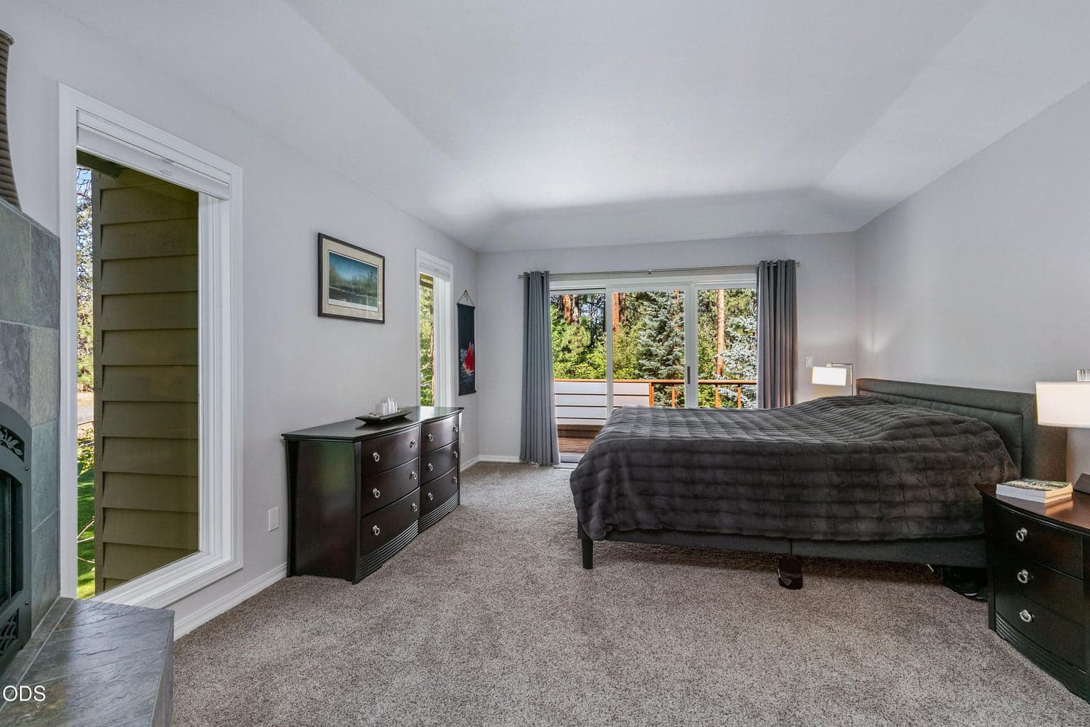 Photo of 60643 Thunderbird Court 14 of 34