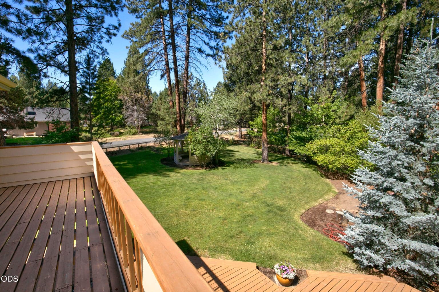 Photo of 60643 Thunderbird Court 19 of 34
