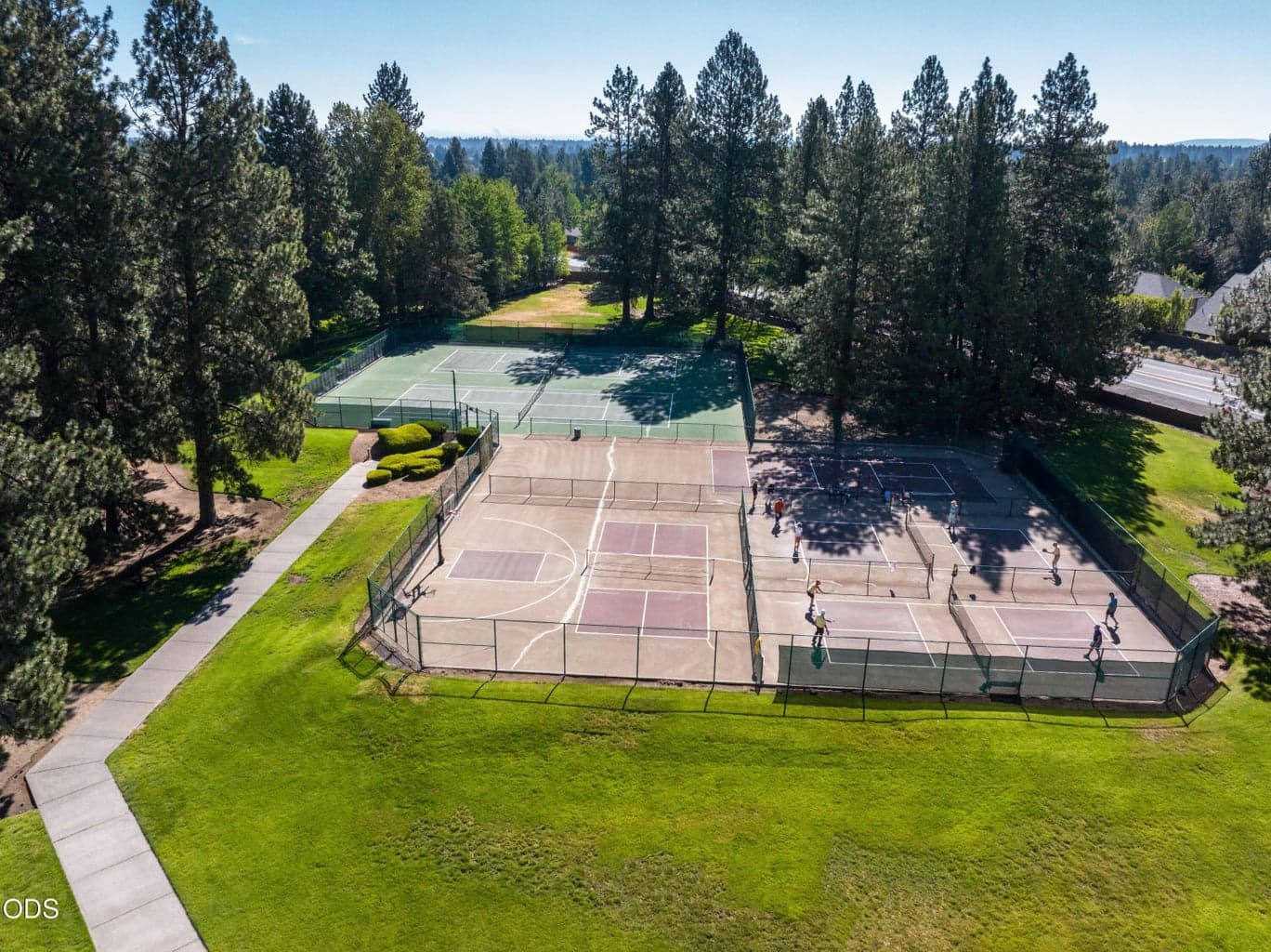 Photo of 60643 Thunderbird Court 32 of 34