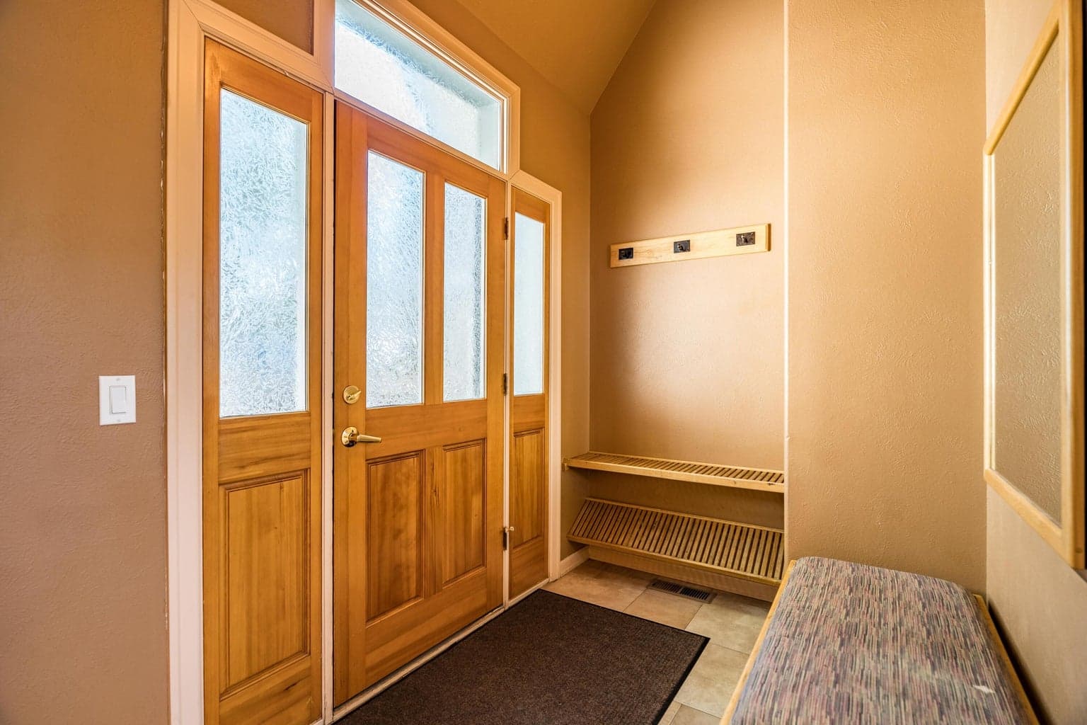 Photo of 57074 Peppermill Circle 4 of 21