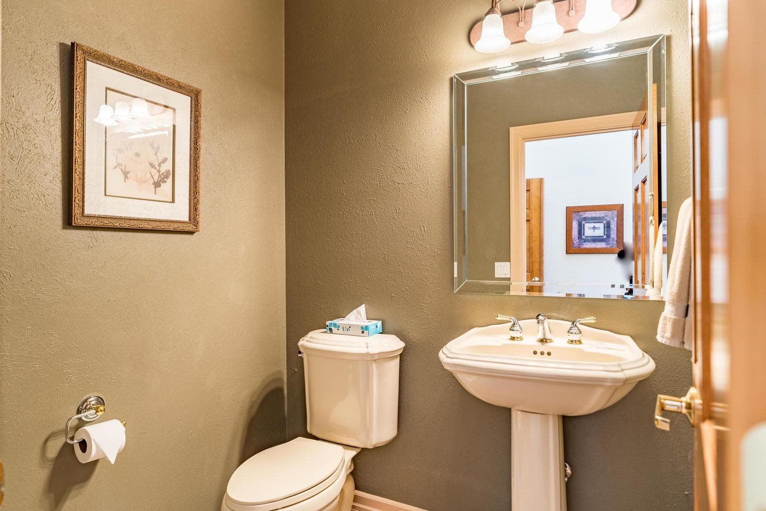 Photo of 57074 Peppermill Circle 6 of 21