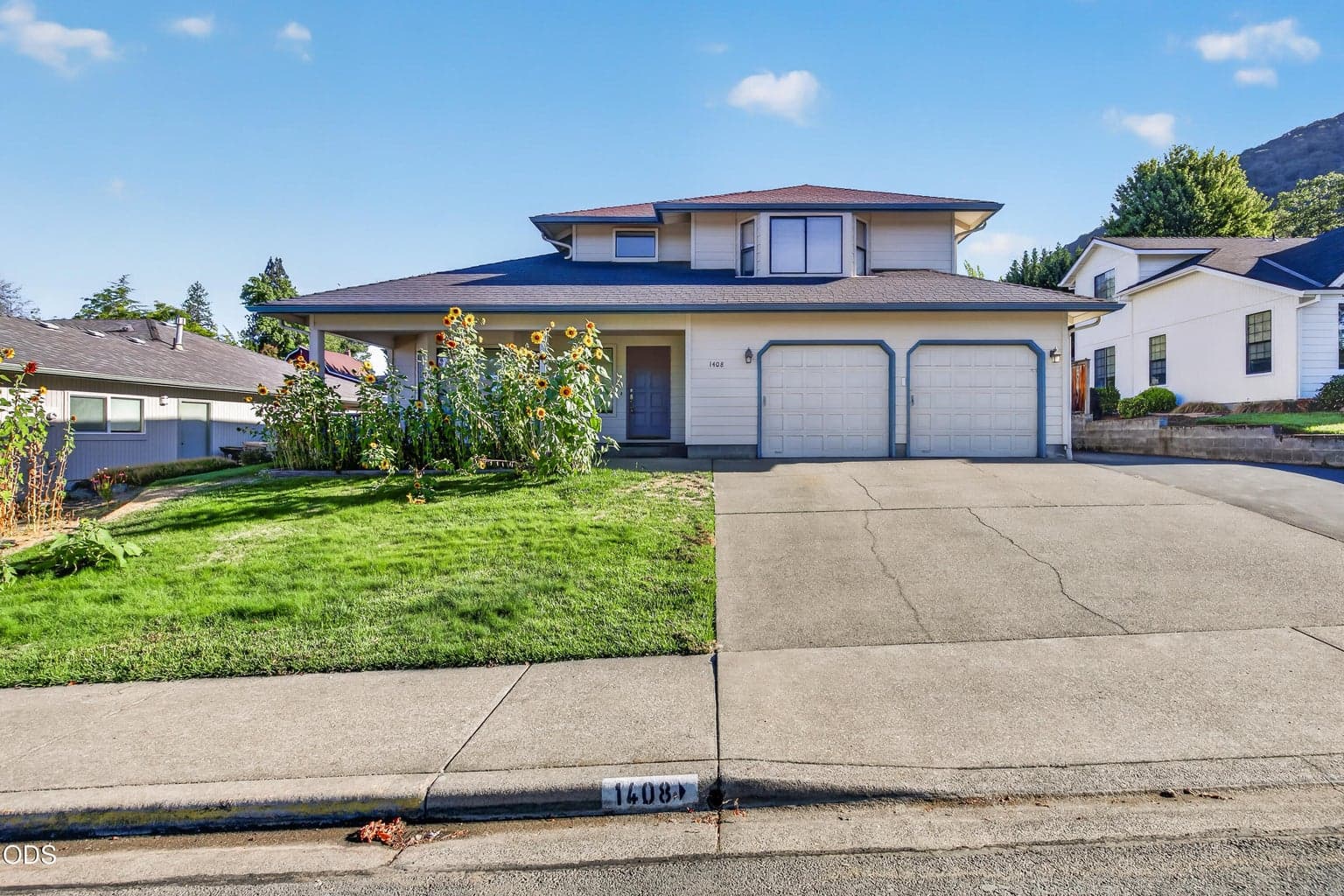 Photo of 1408 Heritage Drive 1 of 49