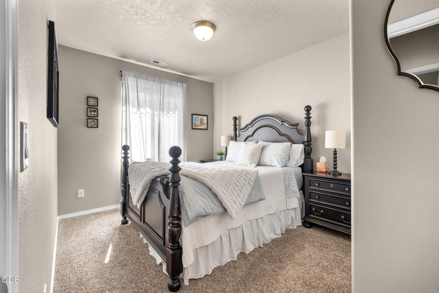 Photo of 4510 Umatilla Avenue 5 of 28