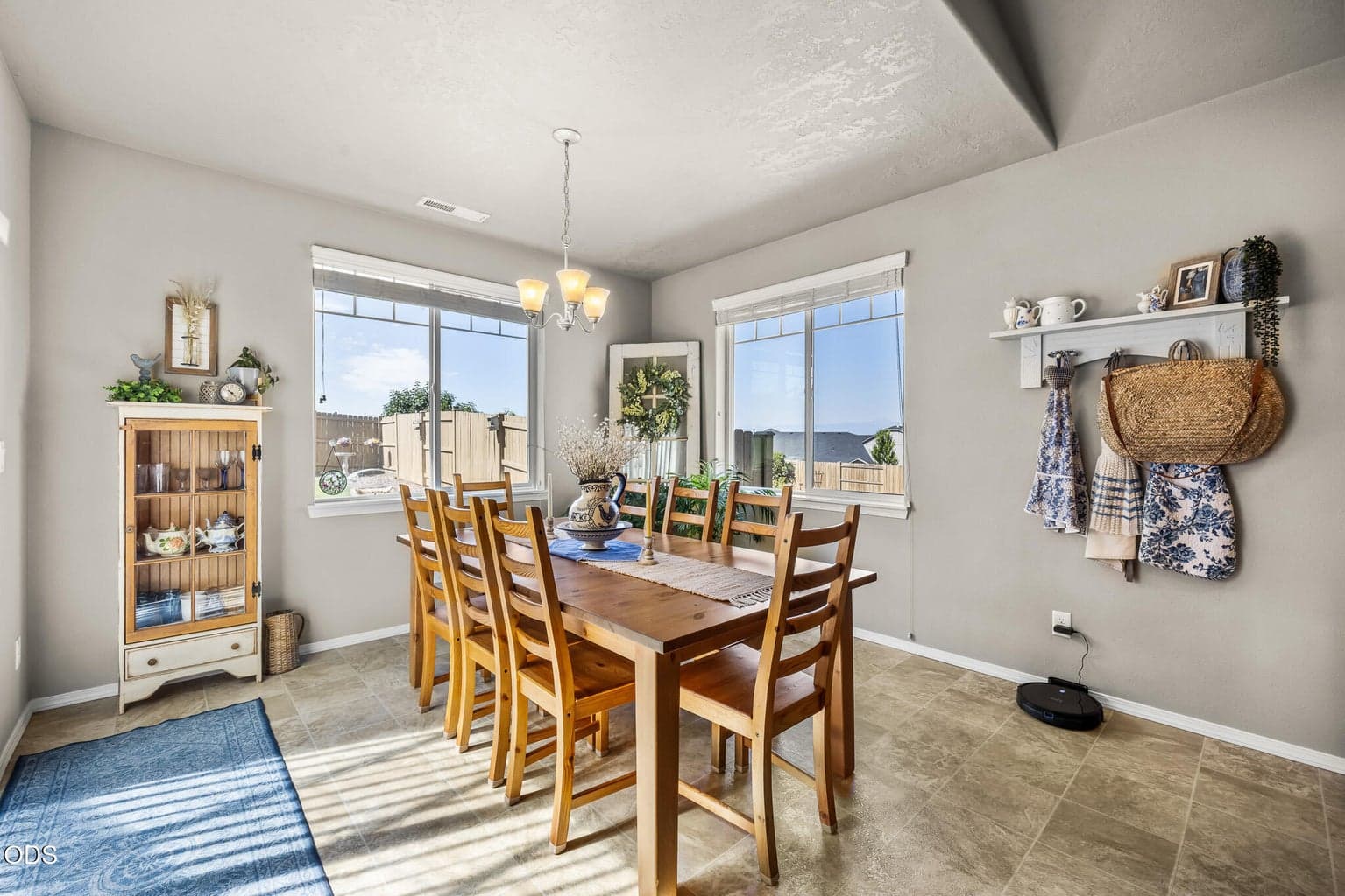 Photo of 4510 SW Umatilla Avenue 10 of 28