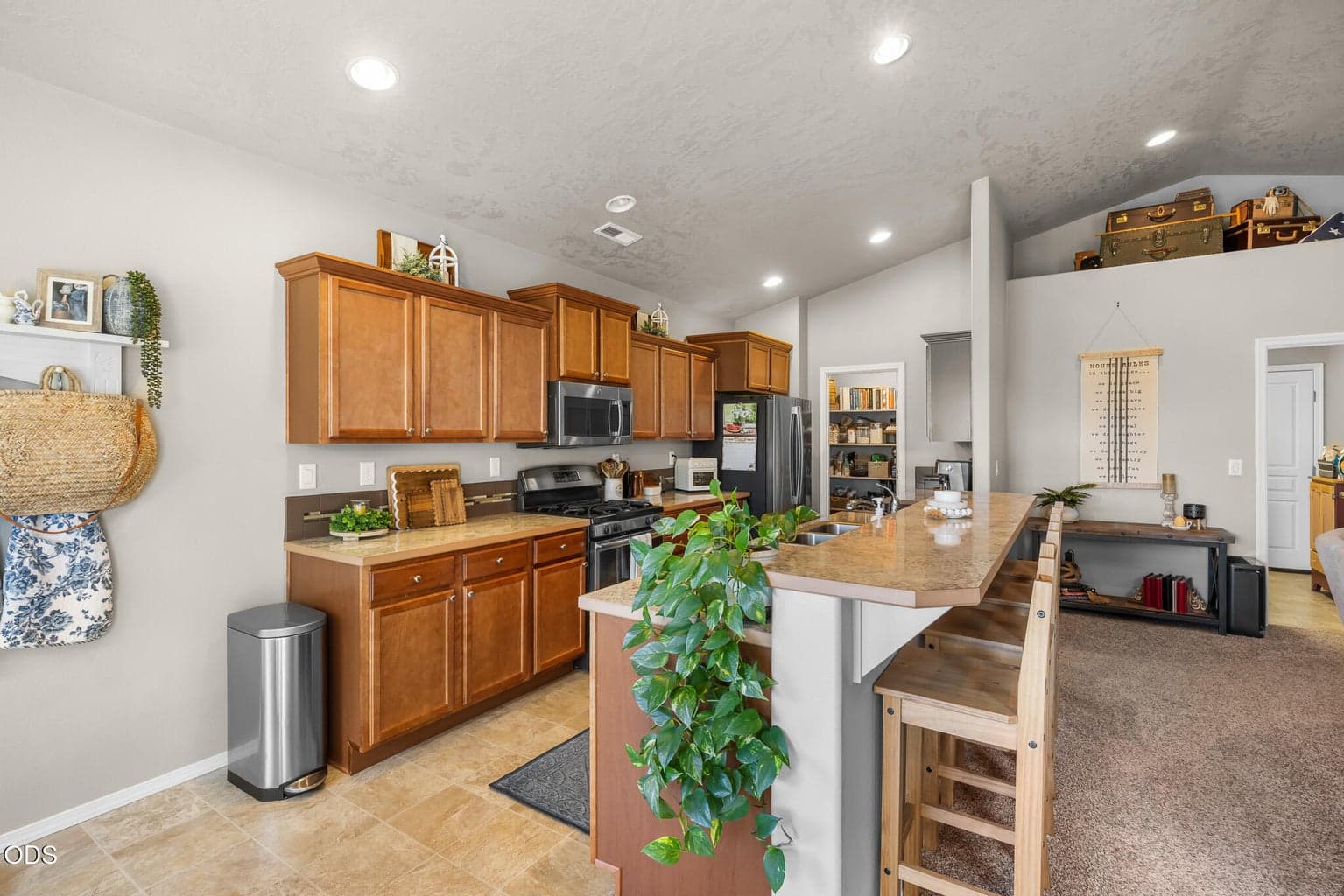 Photo of 4510 SW Umatilla Avenue 12 of 28