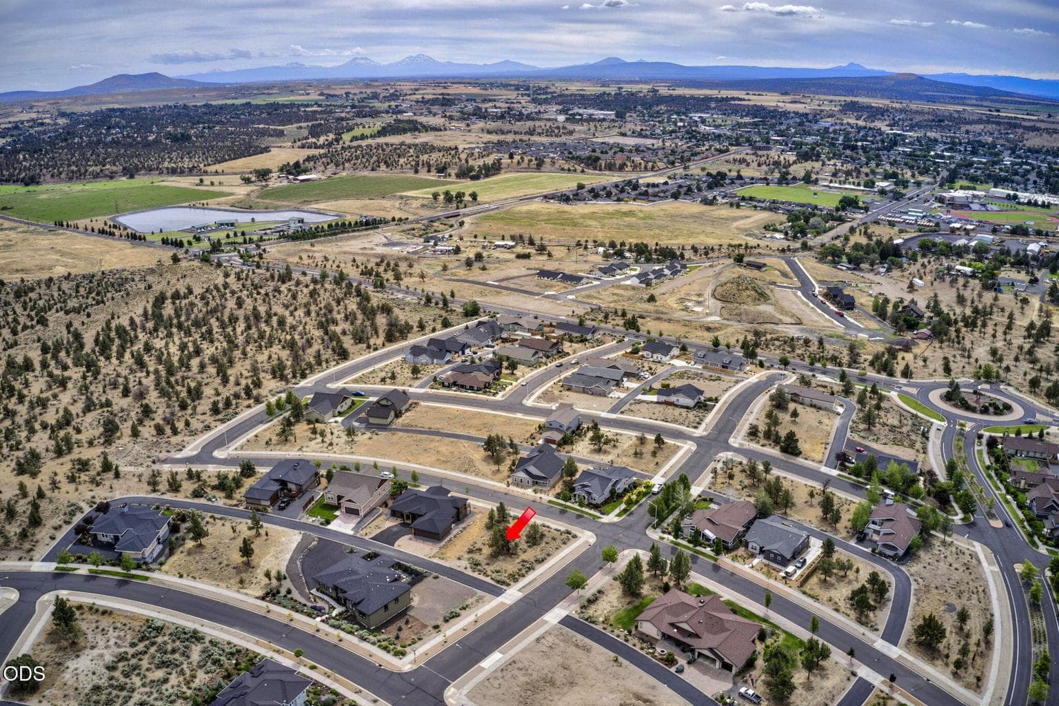 Photo of SE Manzanita Drive 7 of 30